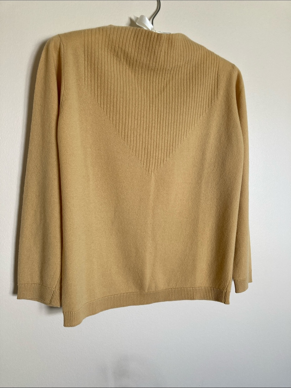 Vintage 1950s Cashmere Sweater by Braemar